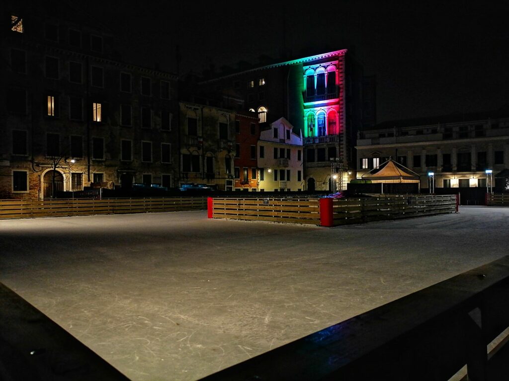 Eislaufplatz in Venedig